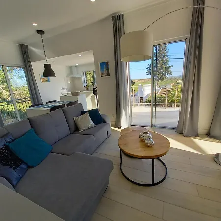 Ferienhaus Girassol Met Zwembad