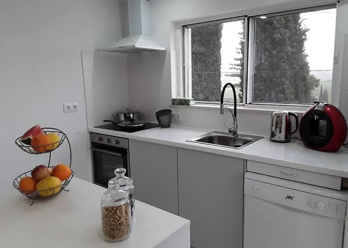 Hébergement de vacances Girassol Met Zwembad Alcantarilha