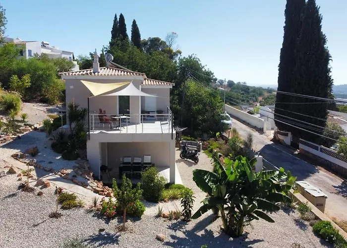 Hébergement de vacances Girassol Met Zwembad Alcantarilha